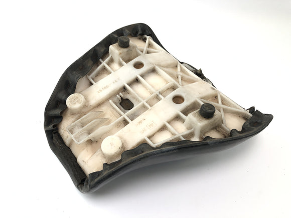 Suzuki GSX-R 1100 W GU75 C [1994] - řidič na lavici řidiče