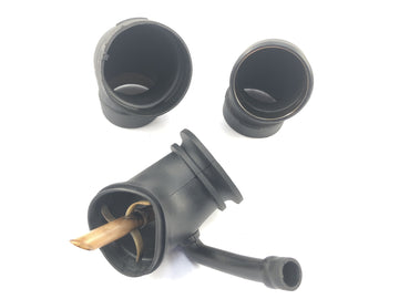 BMW R 100 RT 247 [1981] - intake in the air filter box fastening - 0