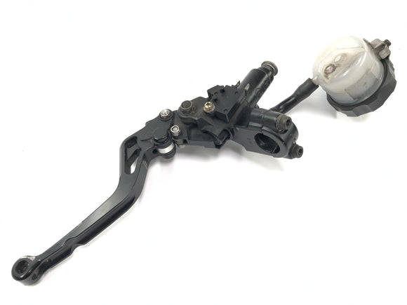 Yamaha YZF R1 RN09 [2003] - Leva del freno della pompa del freno nella parte anteriore