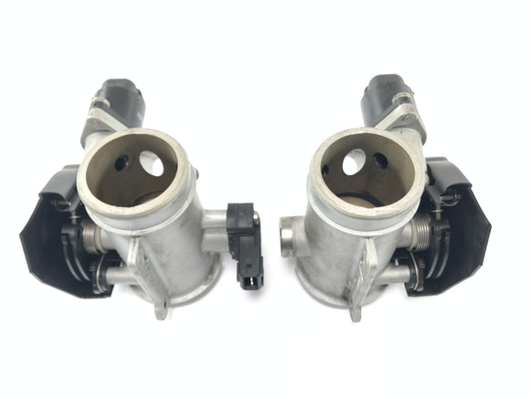 BMW R 1200 ST R1ST [2006]  - スロットルバルブユニット左と右のスロットルバルブ