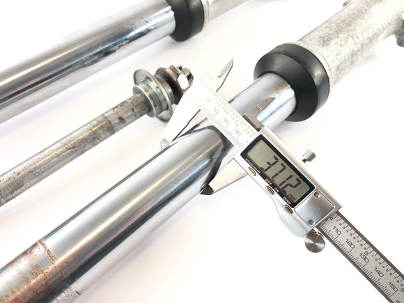 Yamaha XS 1100 2H9 [1978] - Gabel Telegabel com eixo