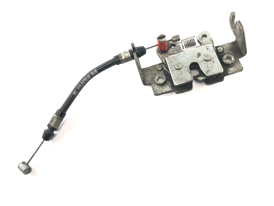 Yamaha MT 03 RM02 [2007] - Perno de bloqueo del asiento con cable Bowden