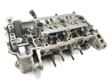 Triumph Sprint St 1050 [2005]  - シリンダーヘッド