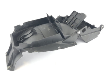 Moto Guzzi Norge 1200 [2006] - rear underneath splash protection