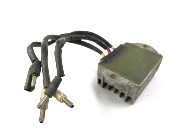 Ducati 900 SS [1991] - Regler