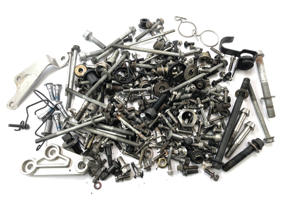 Triumph Speed Triple 1050 515NJ [2007] - kit de parafusos material de fixação peças restantes lote misto