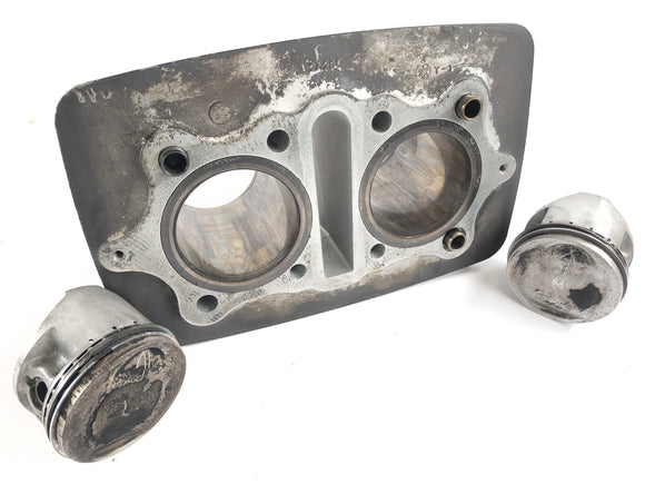 Yamaha XS 400 2A2 [1982] - válec s písty