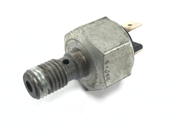 Triumph Daytona 900 T300D [1996] - 后制动灯开关液压 - 0