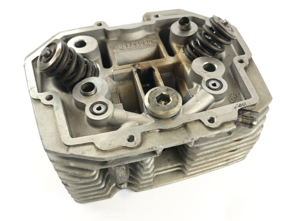 Moto Guzzi Norge 1200 [2006] - головка цилиндра слева