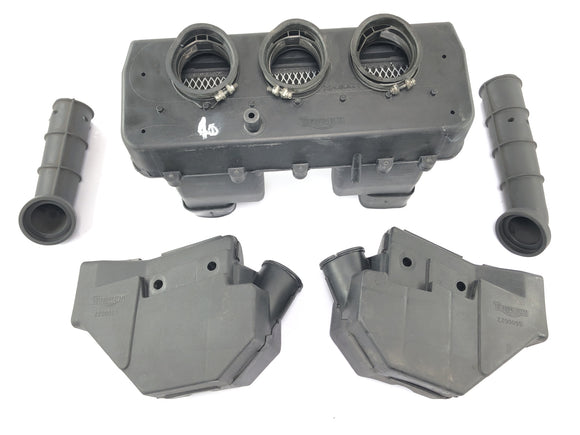 Triumph Daytona 900 T300 [1993] - Caixa de ar de filtro de ar