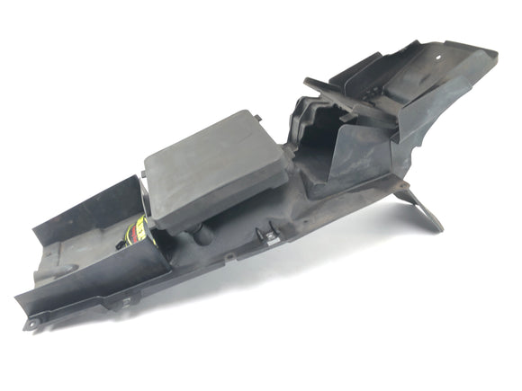 Aprilia SL 1000 FALCO PA [2000] - Protection des éclaboussures du couvercle de la roue arrière