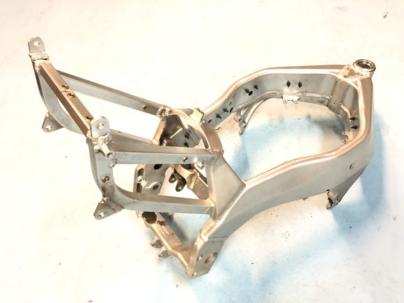 ヤマハYZF 750 R 4HN [1996]  - 紙のあるフレーム