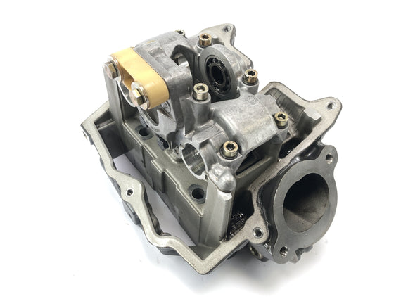 Aprilia Rst 1000 Futura [2002] - Cilinderkop aan de achterkant