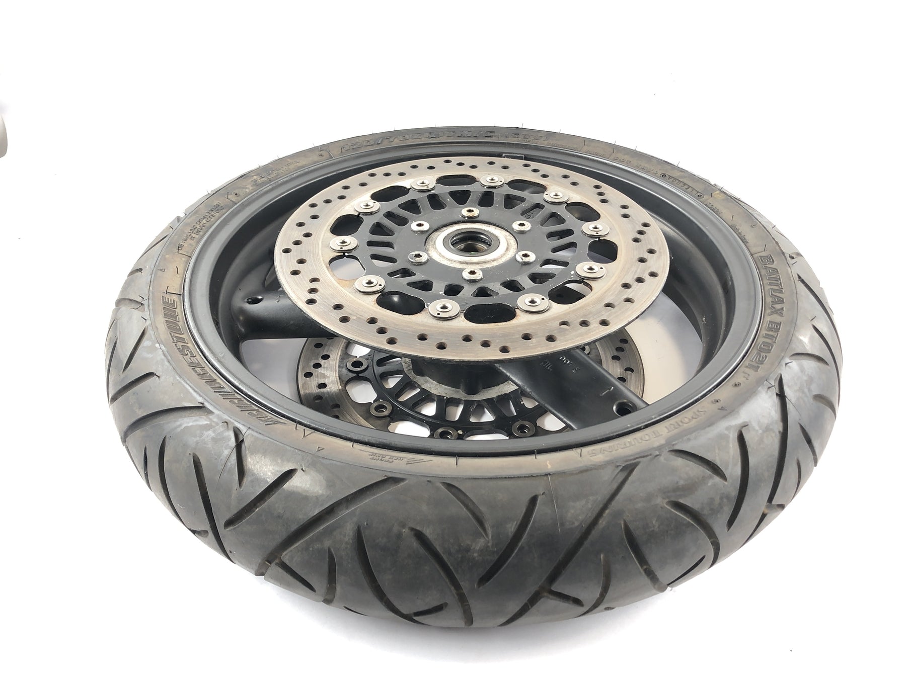 Triumph Speed ​​Triple 955i [1999] - Front Wheel Rim 120/70 ZR17