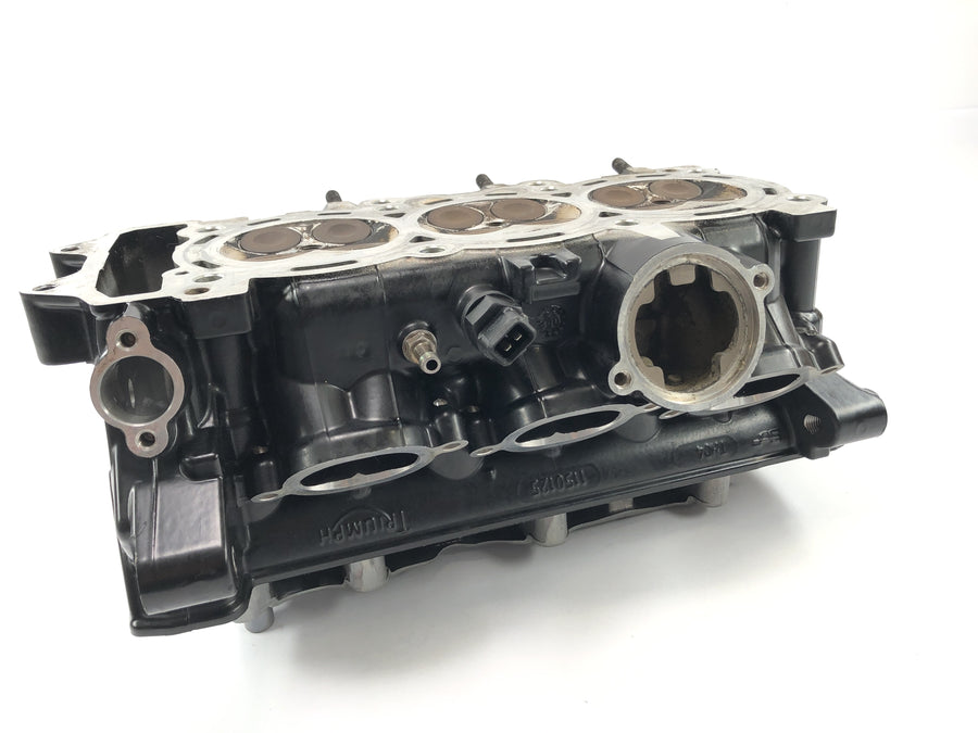 Triumph Street Triple R 675 D67LD [2010]  - 气缸盖