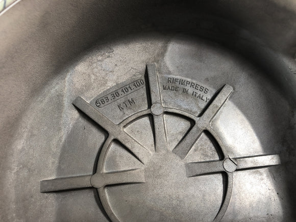 KTM LC4 640 [2003] - Крышки связи двигательной крышки