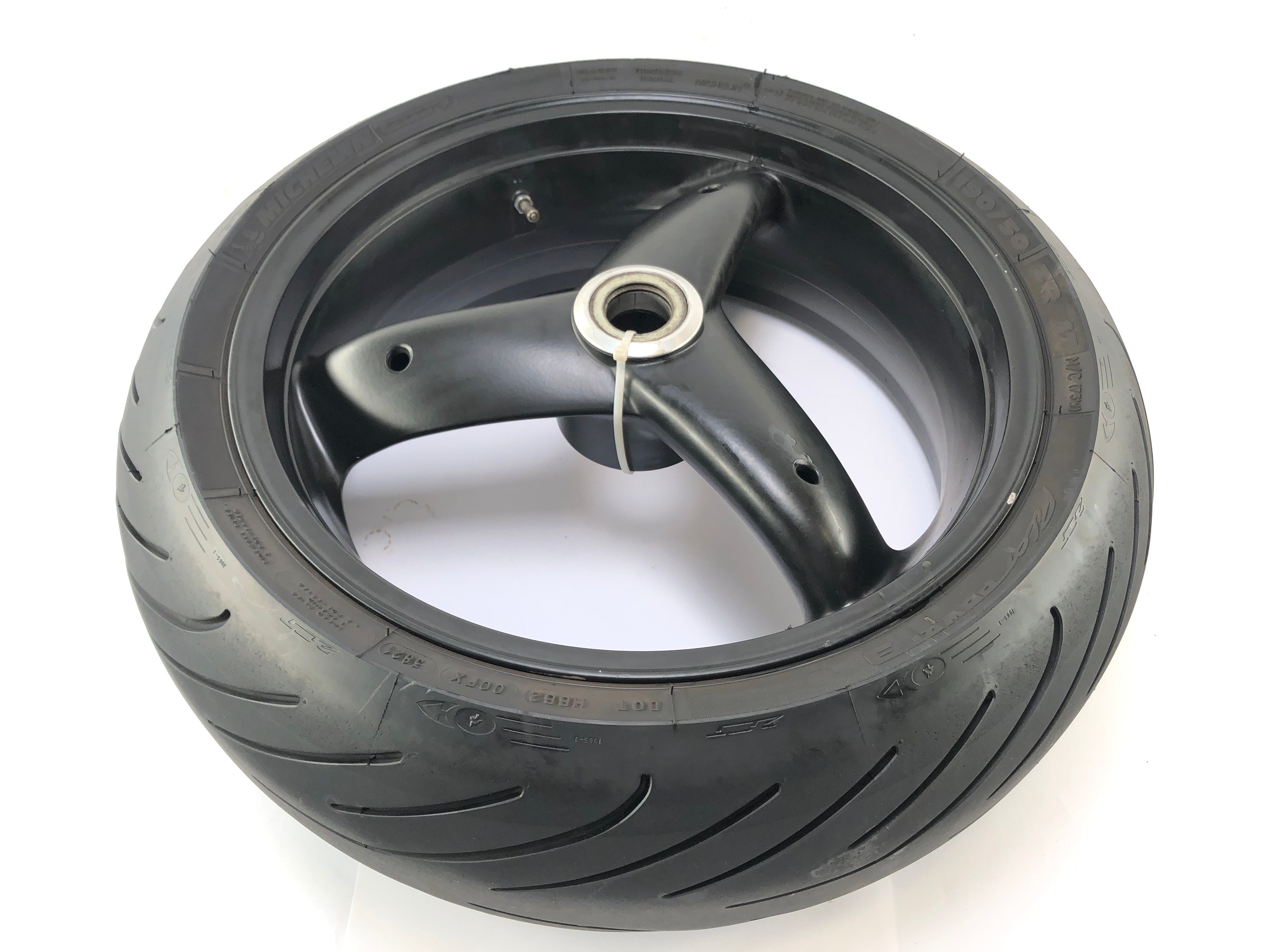 Triumph Daytona 955i T595 [1999] - Rear wheel rim