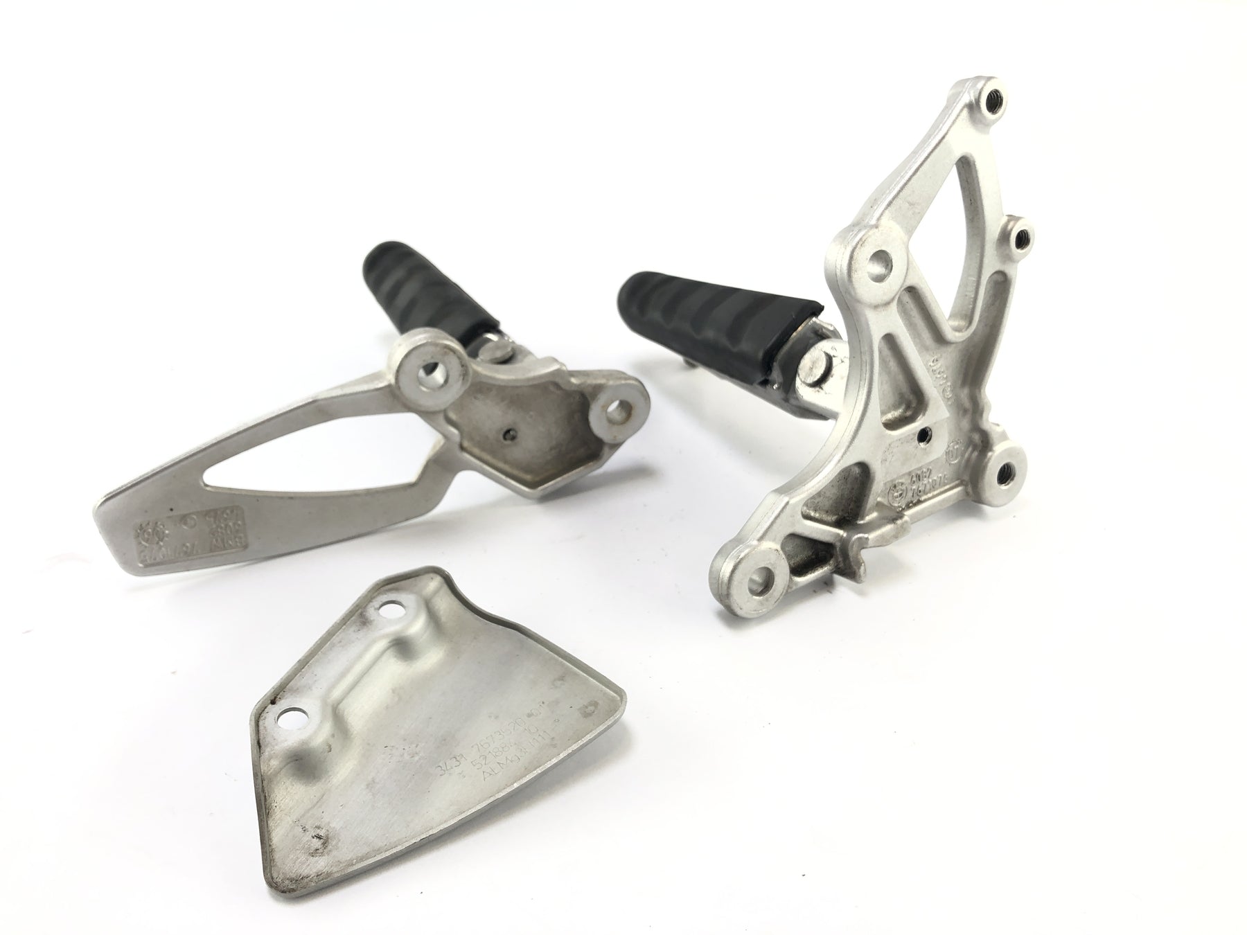 BMW R 1200 R [2007] - Rider footrests left and right with bracket