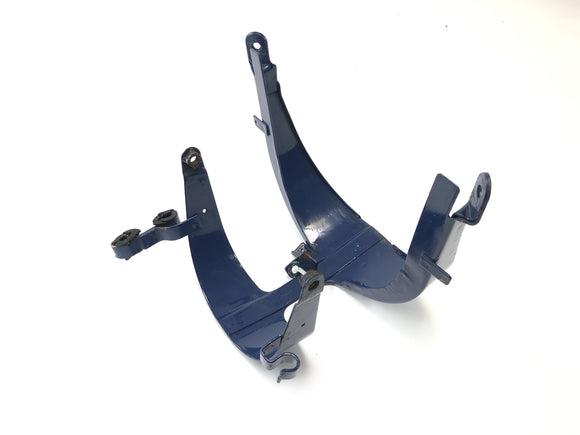 Suzuki GSX-R 1100 W GU75 C [1994] - Кронштейн держателя брызговика