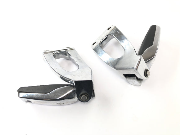 BMW R 850 C 259C [1999] - Foldbare fodstøtter til passager til venstre og højre