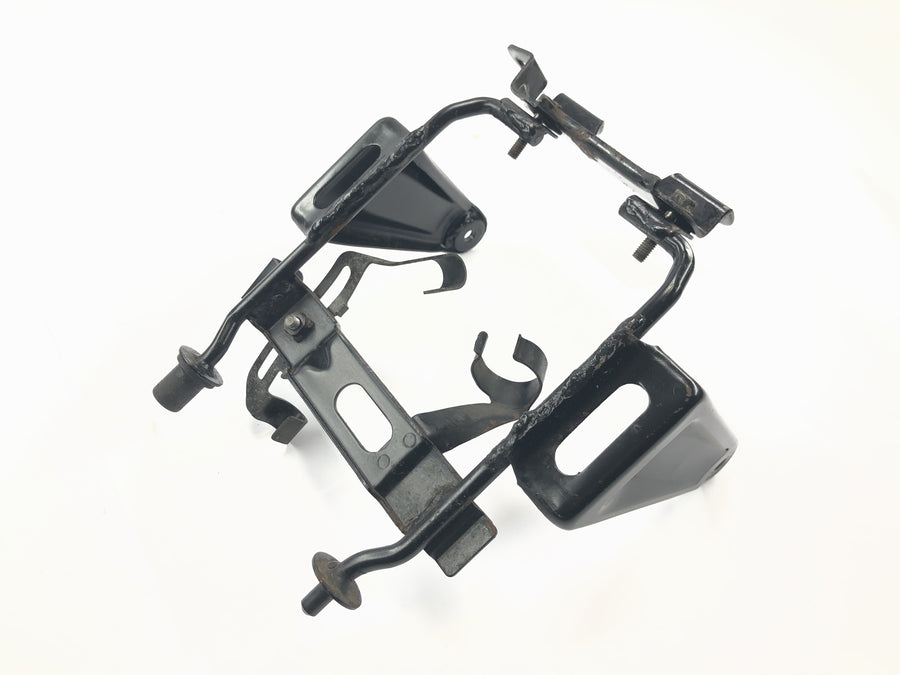 Honda FT 500 PC07 [1983] - Scheinwerferhalter Lampenmaske Cockpitträger Frontmaske