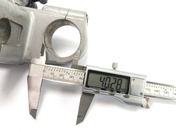 BMW F 650 GS R13 [2002] - слесарь с вилочным мостом на верхнем блоке зажигания бака замок зажигания - 0