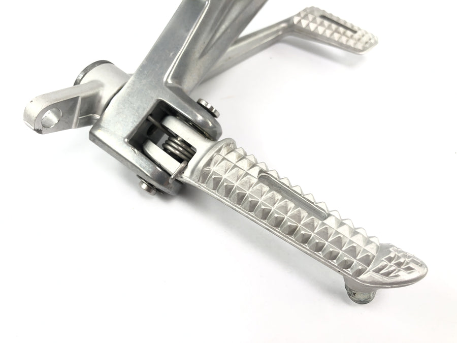 Triumph Street Triple R 675 D67LD [2010] - footrest system driver footrest right with brempedal