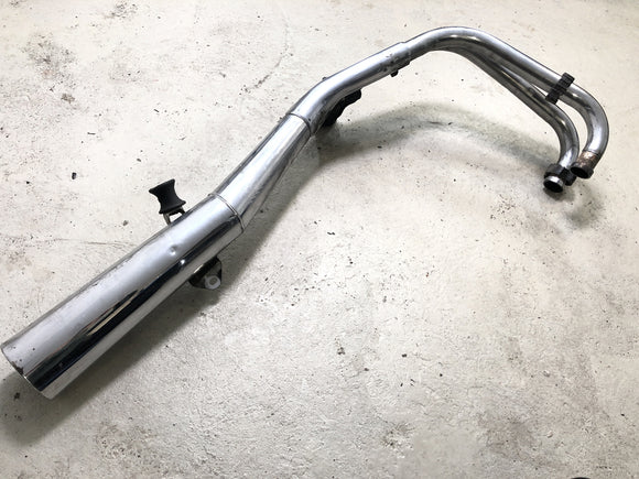 Honda CBX 650 E RC13 [1983]  - 左側の排気マフラー