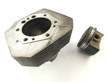 Moto Guzzi California 1100 EV KD [2002]  - 右側にピストンを備えたシリンダー - 0