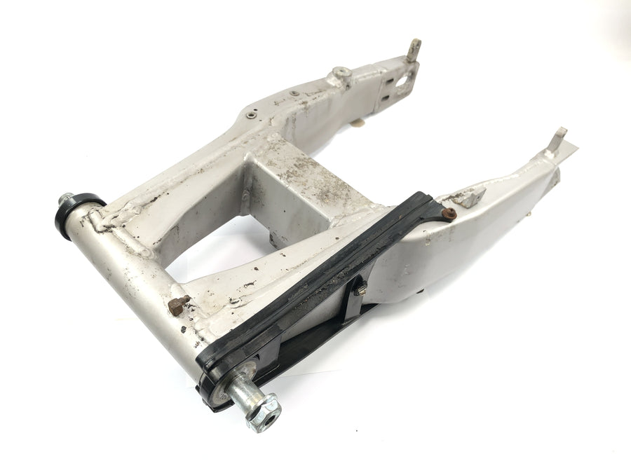 Yamaha GTS 1000 4FV [1997] - Rear swingarm with chain slider and bearings