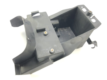 Kawasaki VN 800 Classic [2000] - Интерьер крыша батареи - 0