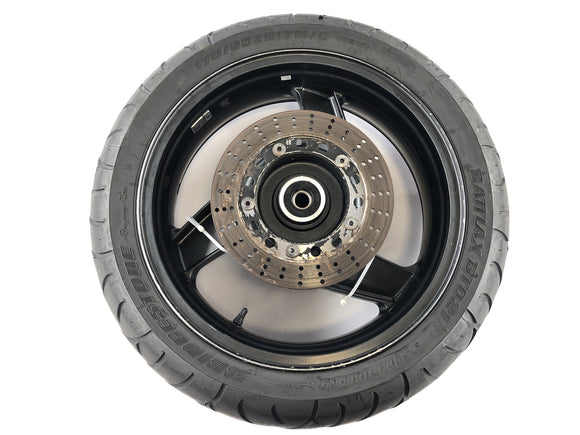 Kawasaki GPZ 1100 ZXT10E [1997] - обод заднего колеса позади