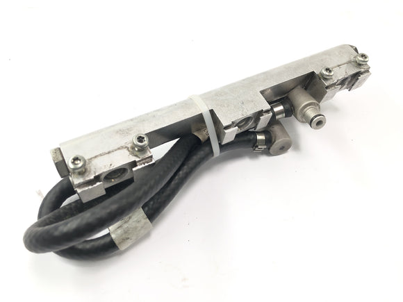 Triumph Speed ​​​​Triple T509 [1998] - Ruiskutuskiskon polttoaineen syöttö