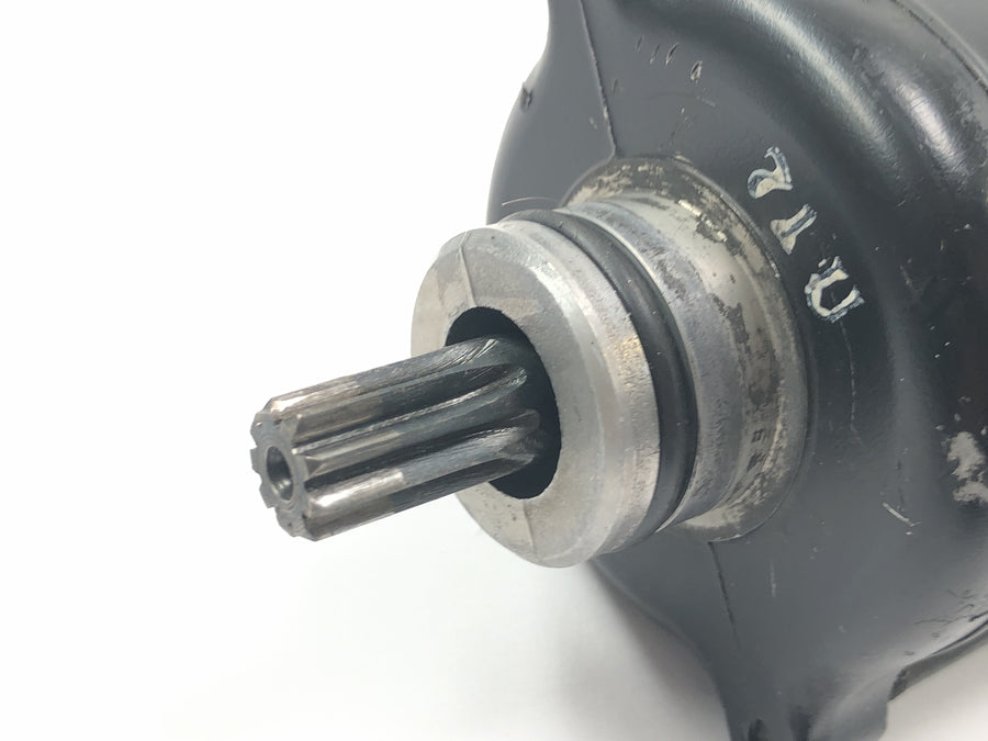 Suzuki GSX R 1100 GU74C [1987] - Anlasser Startermotor Elektrostarter