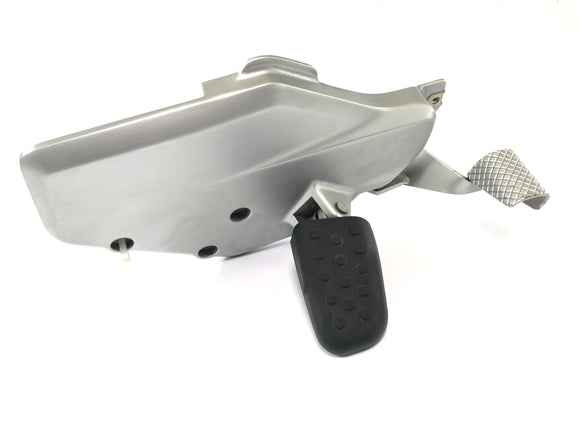 BMW K 1200 LT K2LT [1999] - Stupačka pravého řidiče s brzdovým pedálem