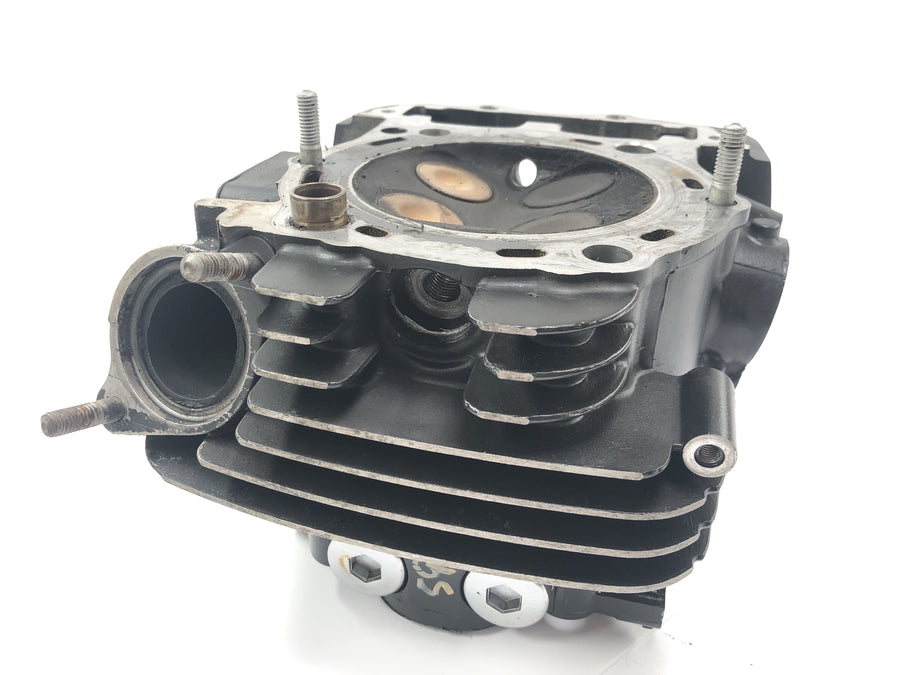 Kawasaki VN 1500 Classic VNT50D [2001] - Sylinterin pää edessä