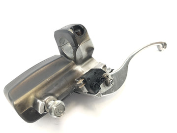 スズキ VZ 1500 WVCU [2011] - フロント ブレーキ ポンプ ハンド ブレーキ ポンプ ハンドルバー フィッティング 右 - 0