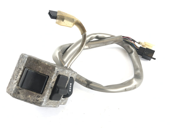 Kawasaki VN 1500 A [1995] - Interruttore del manubrio sui raccordi del manubrio sinistro a sinistra