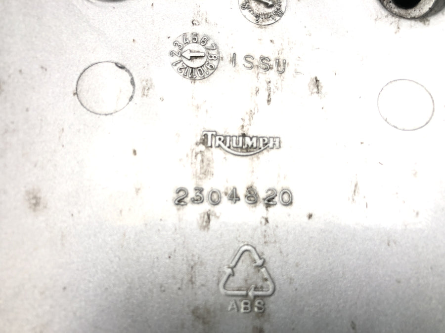 Triumph Daytona 955i T595n [2003] - Fenders edessä