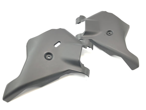 Suzuki VZ 1500 WVCU [2011] - Lenkkopfverkleidung Verkleidung links und rechts