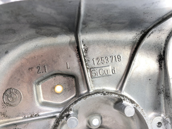 BMW R 60/5 [1973] - Pokrywa filtra powietrza na lewej powietce silnika