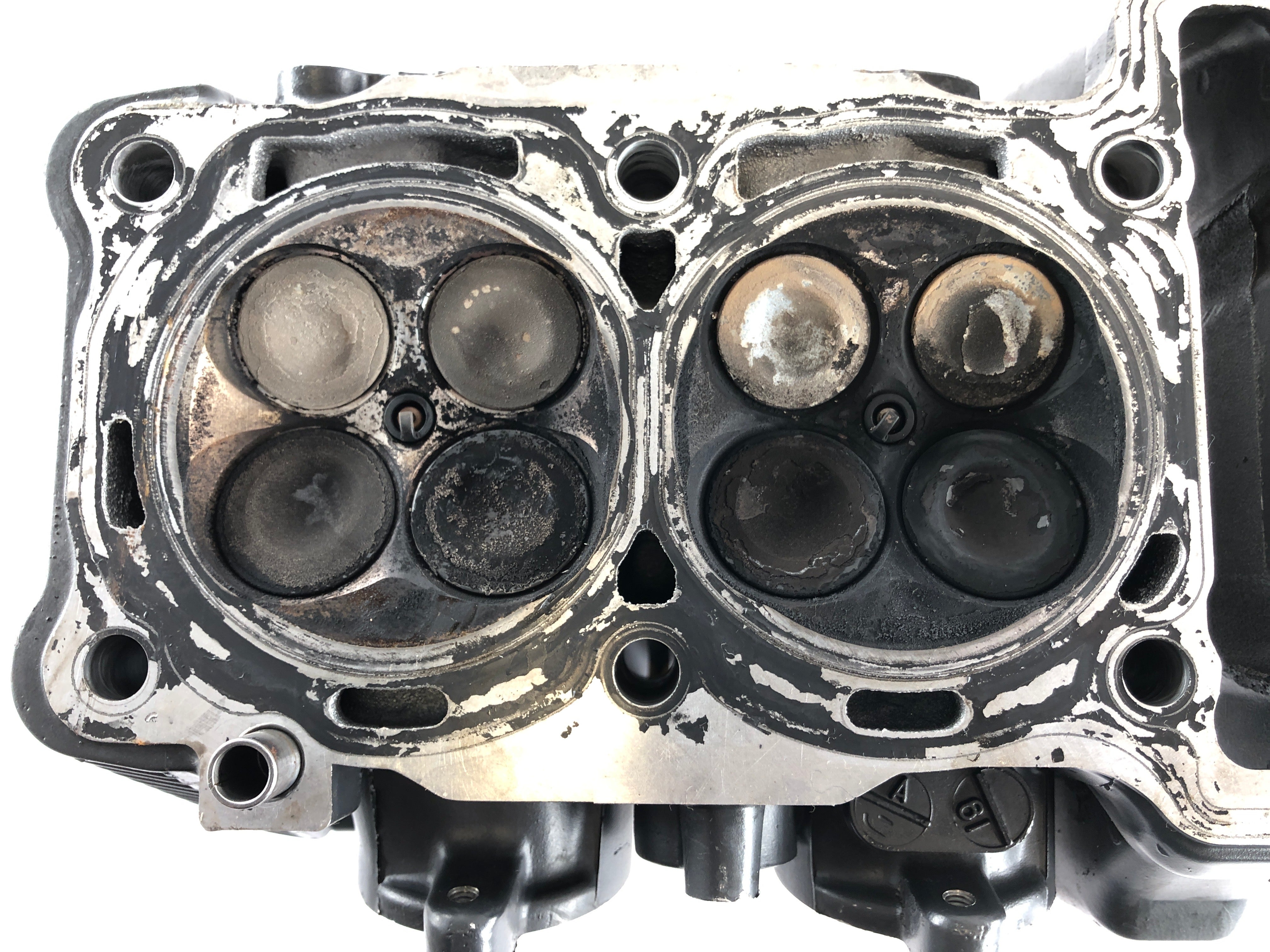 Suzuki GSX-R 1100 W GU75 C [1993] - Cylinder head