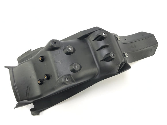 Husqvarna SM 630 A4 [2010] - Heck onder interieurbekleding Splash -bescherming