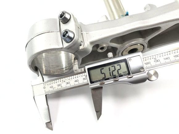 Triumph Street Triple R 675 D67LD [2010] - Форк -мост внизу