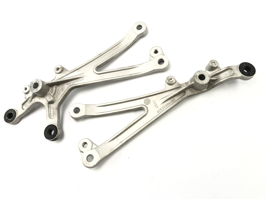 KTM 950 SM LC8 [2008] - Motorhalter links und rechts