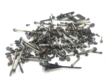 Honda CB 650 RC03 [1981]  - ネジと残留部品が複雑化されています