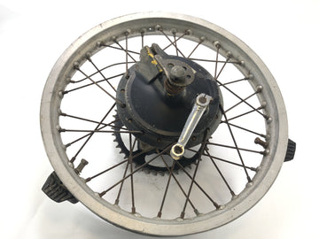 ヤマハXT 500 1U6 [1981]  - ブレーキドラム付きリアホイールリム