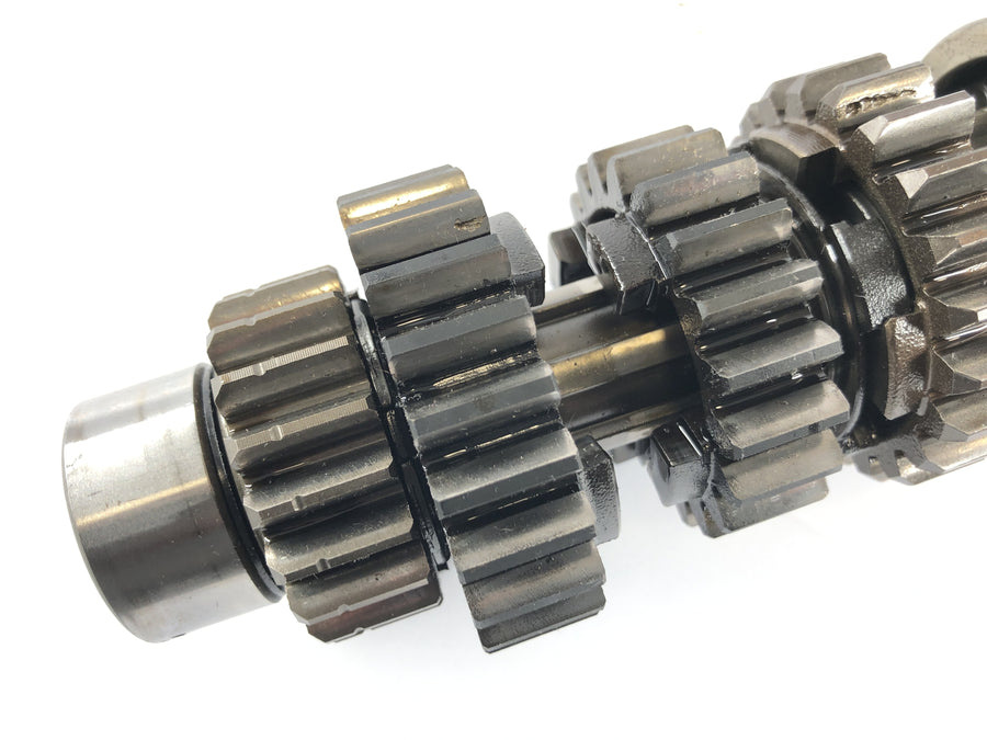 Suzuki GSF 1200 S Bandit WVA9 [2003] - Växellåda med pittingspår