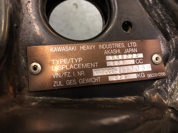 Kawasaki VN 800 Classic [2000] - Ramme med papirer