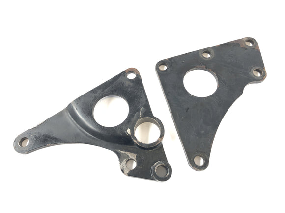 Triumph Bonneville T140V [1976] - Enregistrement du moteur du support de moteur à gauche et à droite